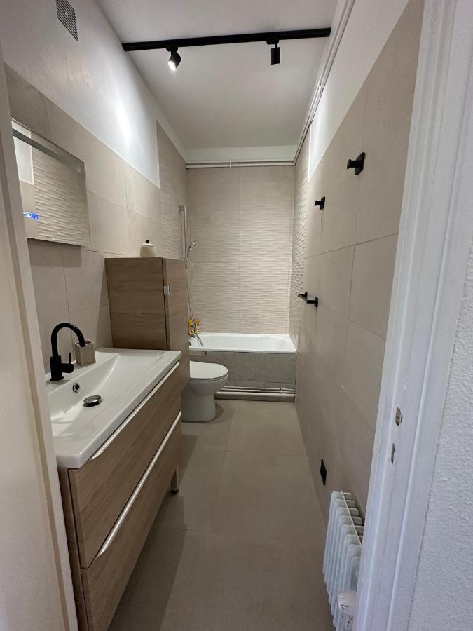 Studio Aux Angles Apartment Exterior photo